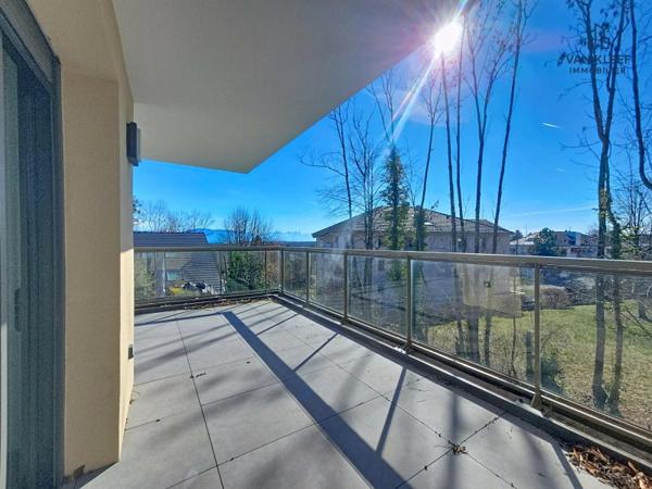 Vente / Appartement T5 à Divonne-les-Bains (01220)