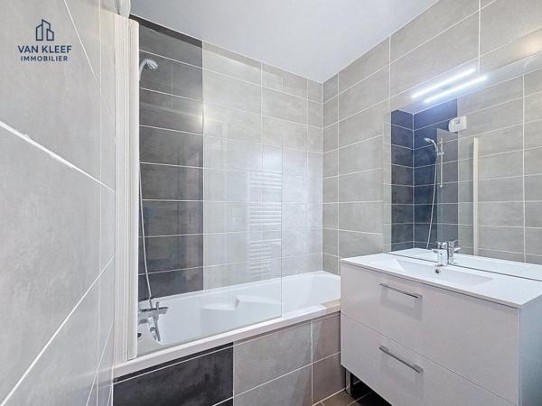 Vente / Appartement T5 à Divonne-les-Bains (01220)