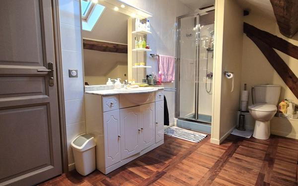 Maison à vendre    7 pièces •  Jouy-le-Châtel