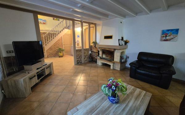 Maison à vendre    7 pièces •  Jouy-le-Châtel