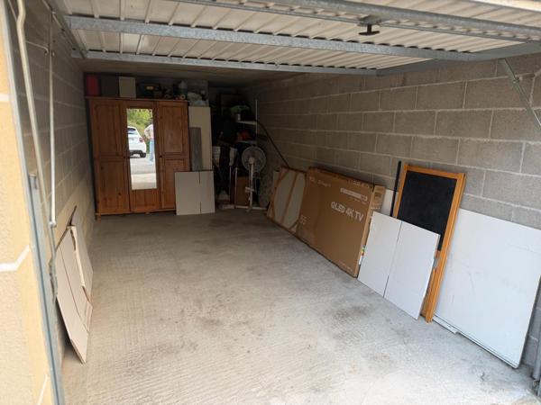 T3 avec espace extérieur en plein Coeur du quartier Toison D'or