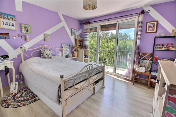 Maison Bouc Bel Air 5 pièce(s) 140.57 m2