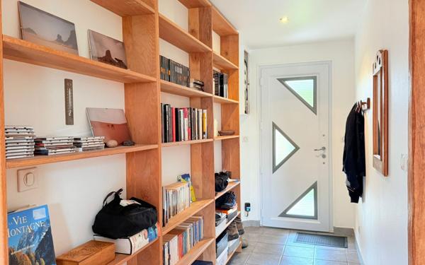 Maison à vendre    5 pièces • 80 m2 Jouy-le-Châtel