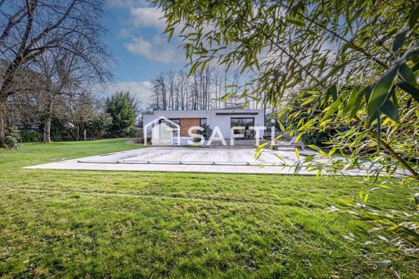 MAISON D'ARCHITECTE DE 172M² - 6 PIECES - TERRAIN PAYSAGE - PISCINE CHAUFFEE