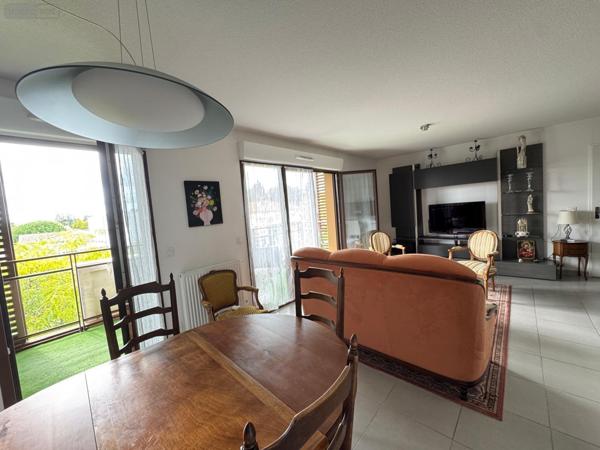 Appartement à vendre à Gradignan en Gironde (33170), ref : 33010/130   
Centre