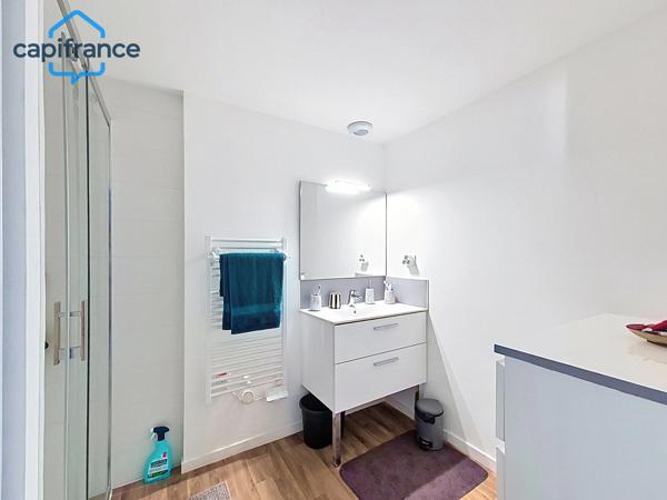 Appartement T2 récent au cœur du bourg PLOUGONVELIN (29)