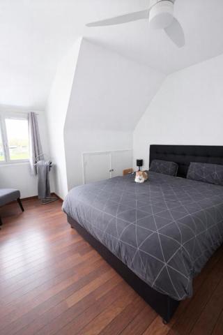 Maison 106 m² - 3 chambres - garage - Terrain 1 000 m² - Quartier calme - Proche plages