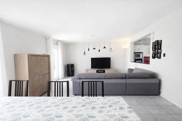 Maison 106 m² - 3 chambres - garage - Terrain 1 000 m² - Quartier calme - Proche plages