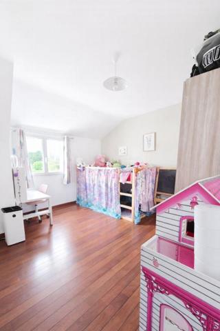 Maison 106 m² - 3 chambres - garage - Terrain 1 000 m² - Quartier calme - Proche plages