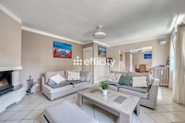 Maison 7 pièces - 165 m²