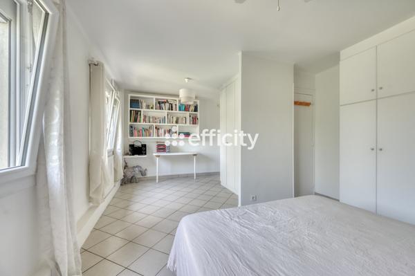 Maison 7 pièces - 165 m²