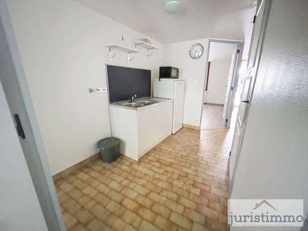 Valréas (84600) Immeuble de Caractère au Cœur de Valréas – Idéal Investisseurs