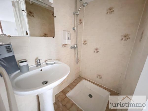 Valréas (84600) Immeuble de Caractère au Cœur de Valréas – Idéal Investisseurs