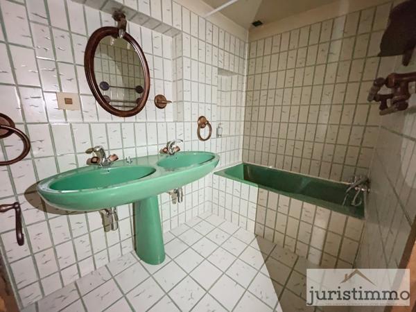 Valréas (84600) Immeuble de Caractère au Cœur de Valréas – Idéal Investisseurs