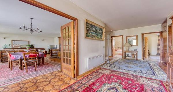 Maison La Queue En Brie 7 pièce(s) 140 m2