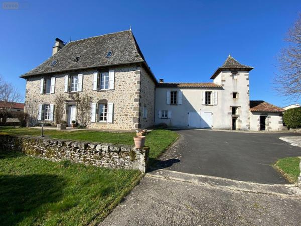 Maison à vendre à Aurillac dans le Cantal (15000), ref : 15061-38