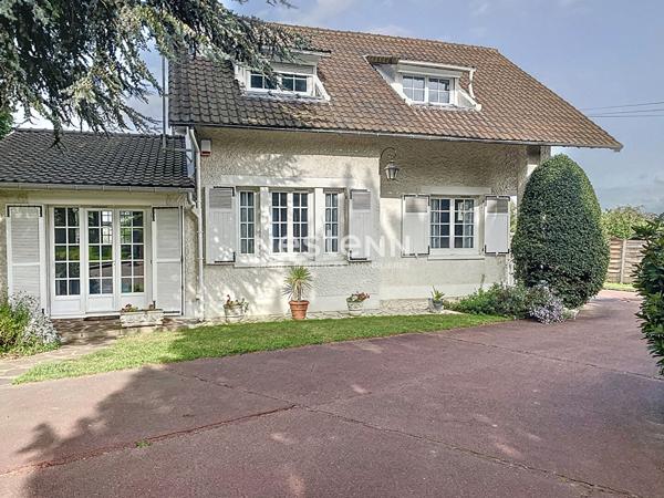 Maison Bouffémont de 135 m² habitables avec grand terrain, confort de plain pied