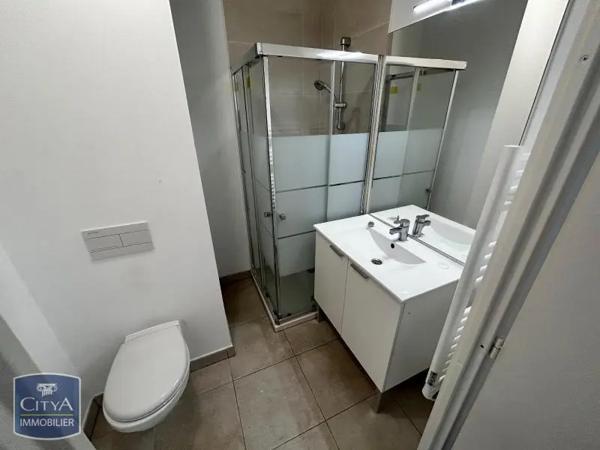 Appartement à louer 3 pièces 73.15m²