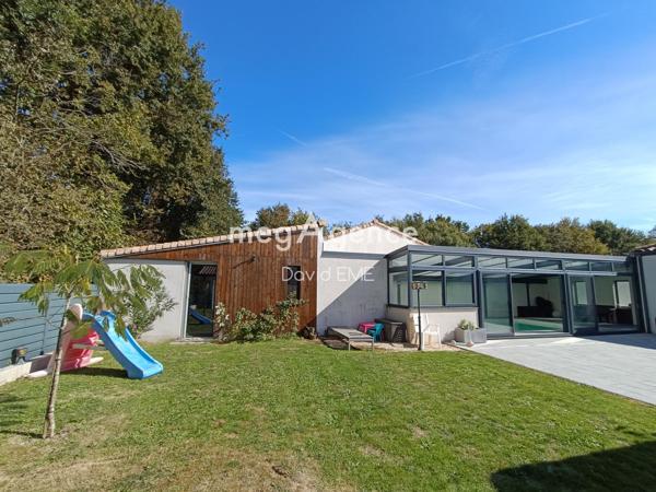 Maison à AIZENAY, 85190 - 7 pièces 145m²