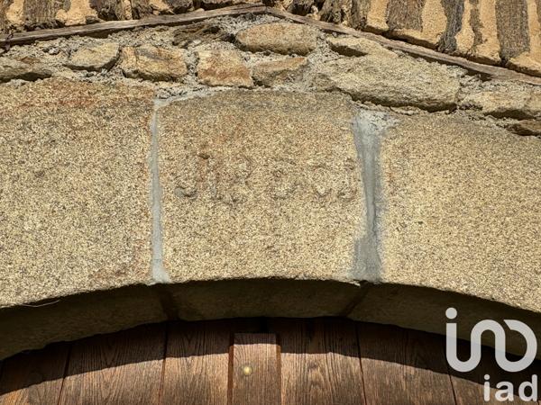 Maison à vendre 2 pièces 240 m² Soursac