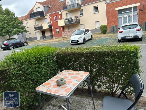 Appartement à louer 2 pièces 35.6m² Calais (62100)