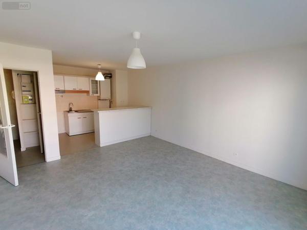 Appartement à louer à Bruz en Ille-et-Vilaine (35170), ref : 35129-6600