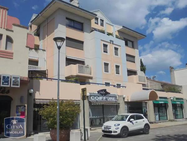 Local professionnel à louer 10.81m²