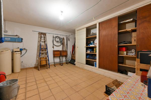 Maison à Charbonnières-les-Bains, 69260 - 7 pièces 170m²