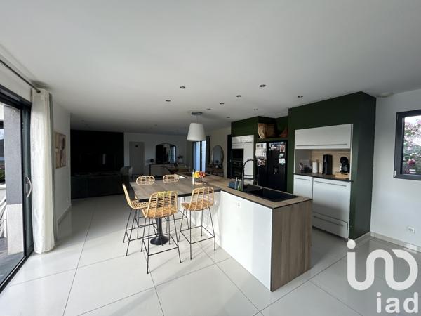 Maison à vendre 7 pièces 185 m² Longué-Jumelles