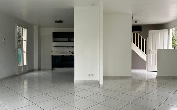 Maison à vendre    5 pièces • 105,50 m2 Compiègne