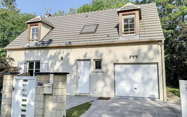 Maison à vendre    5 pièces • 105,50 m2 Compiègne