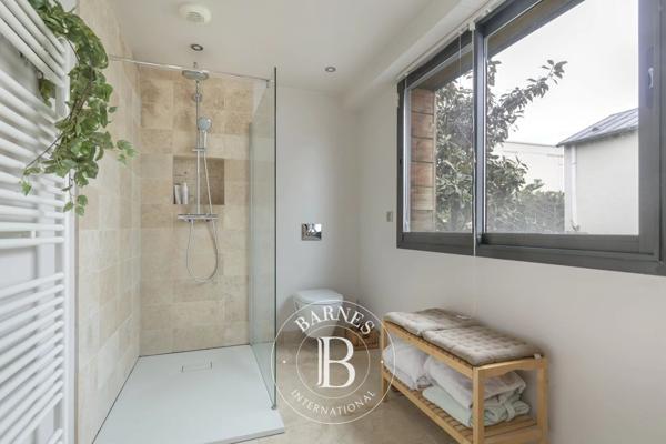 La Garenne-Colombes, Maison 5 Chambres -  280 m² à vendre