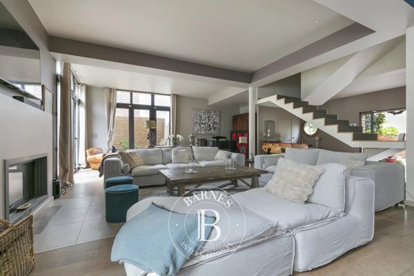 La Garenne-Colombes, Maison 5 Chambres -  280 m² à vendre