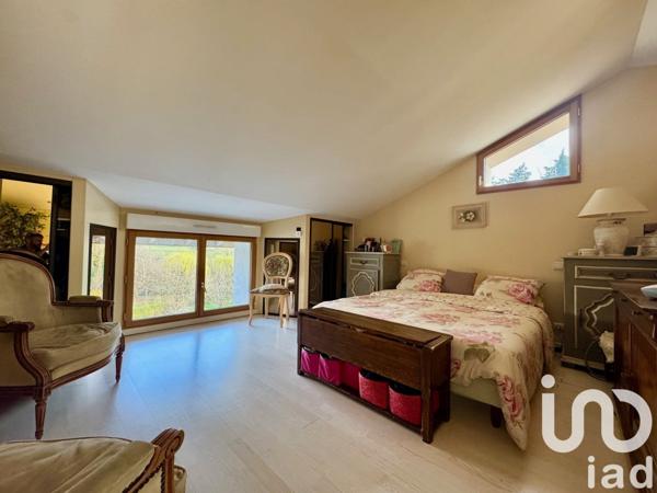 Maison à vendre 10 pièces 345 m² Hauterives