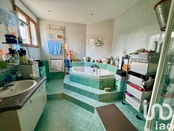 Maison à vendre 10 pièces 345 m² Hauterives