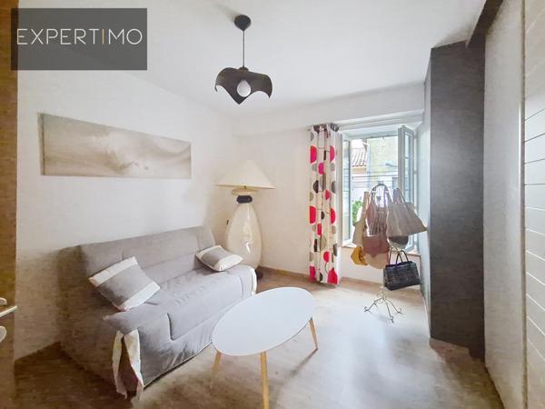 Puisserguier (34620) MAISON DE VILLE EN PIERRE 278 m² + PISCINE + LOGEMENT INDÉPENDANT RENTABLE