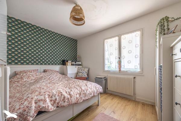 Maison à vendre 219 990 € Niort 4 p 90 m² DPE E