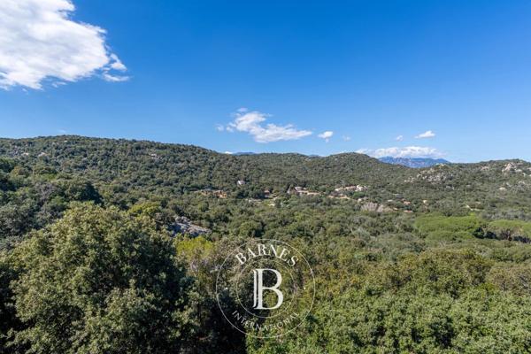 Porto-Vecchio, Villa 6 Chambres -  220 m² à vendre