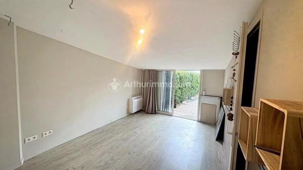 Vente                                                      Villa
                        
                     3 pièces                      91 m2                     à Castres