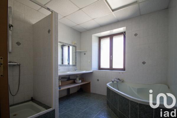 Maison à vendre 6 pièces 178 m² Marsac-en-Livradois