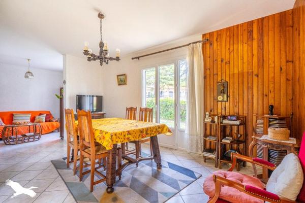 Maison à vendre 365 680 € Léognan 5 p 95 m² DPE D
