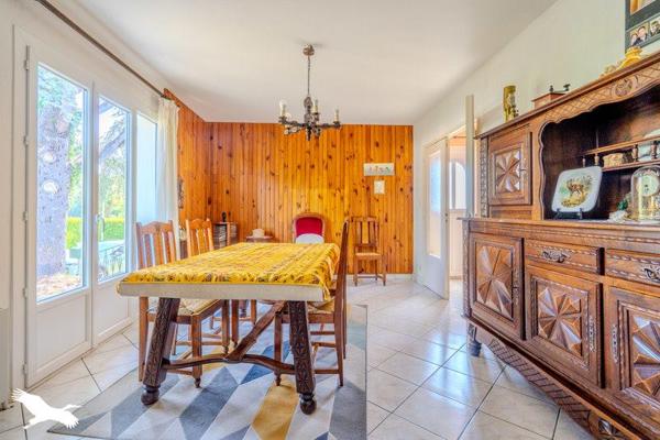 Maison à vendre 365 680 € Léognan 5 p 95 m² DPE D
