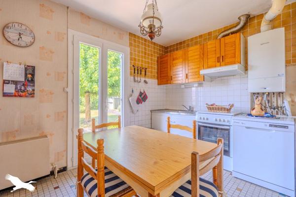 Maison à vendre 365 680 € Léognan 5 p 95 m² DPE D