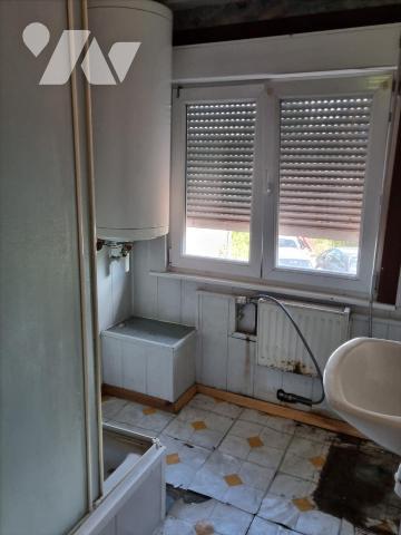 MAISON/COMMERCE / SAINT AMAND LES EAUX