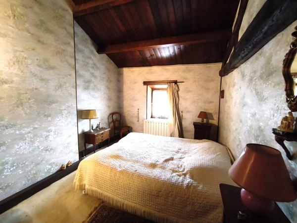 Longère 5 pièce(s) 160 m2 – La Fondelay – THAIRE