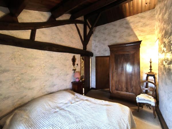 Longère 5 pièce(s) 160 m2 – La Fondelay – THAIRE