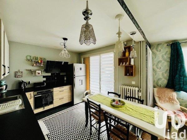 Appartement 5 pièces de 88 m² à Annecy (74000)