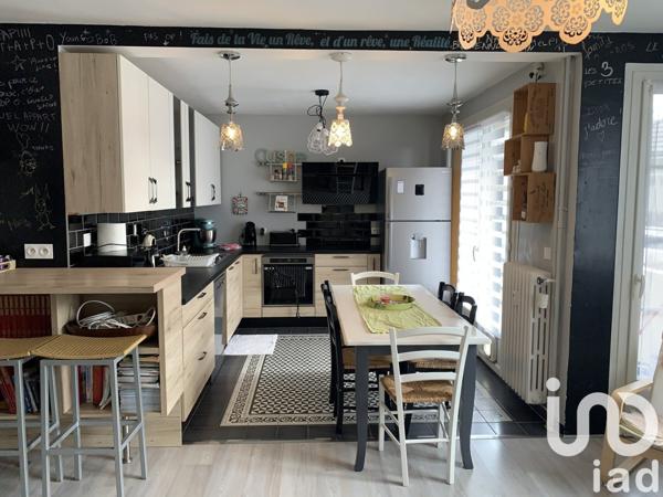 Appartement 5 pièces de 88 m² à Annecy (74000)