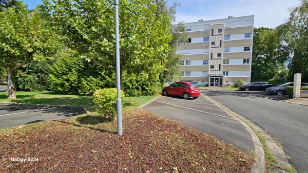 Appartement - 4 pièces - 74 m²