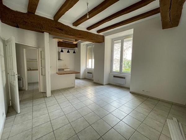Location: Appartement ANGERS 2 pièces 50 m²